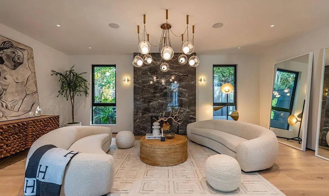 Sunset Plaza Vantage — living room with stone fireplace
