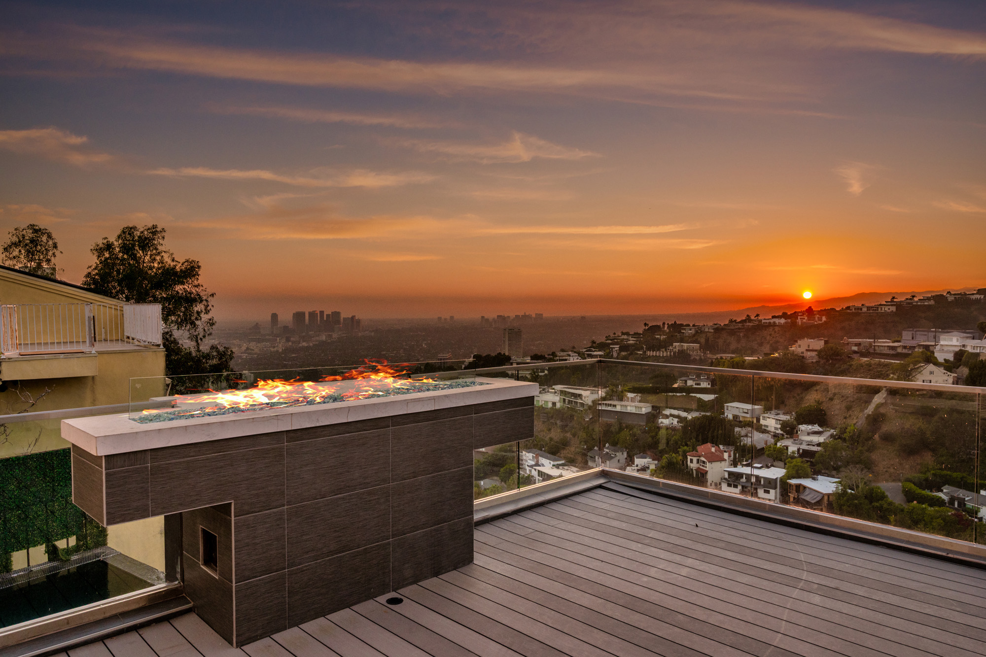 Viewmont Skyterrace — 5-bedroom luxury villa rental in Sunset Strip, sleeps 10