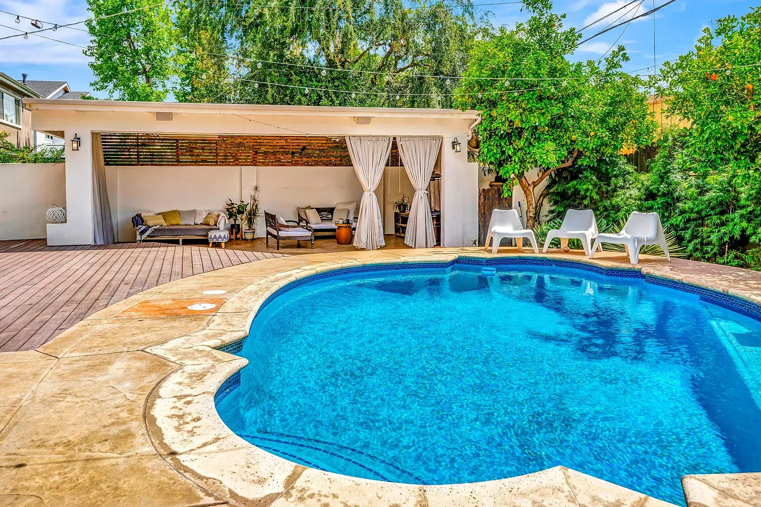 Addison Portico — private pool and covered lounge