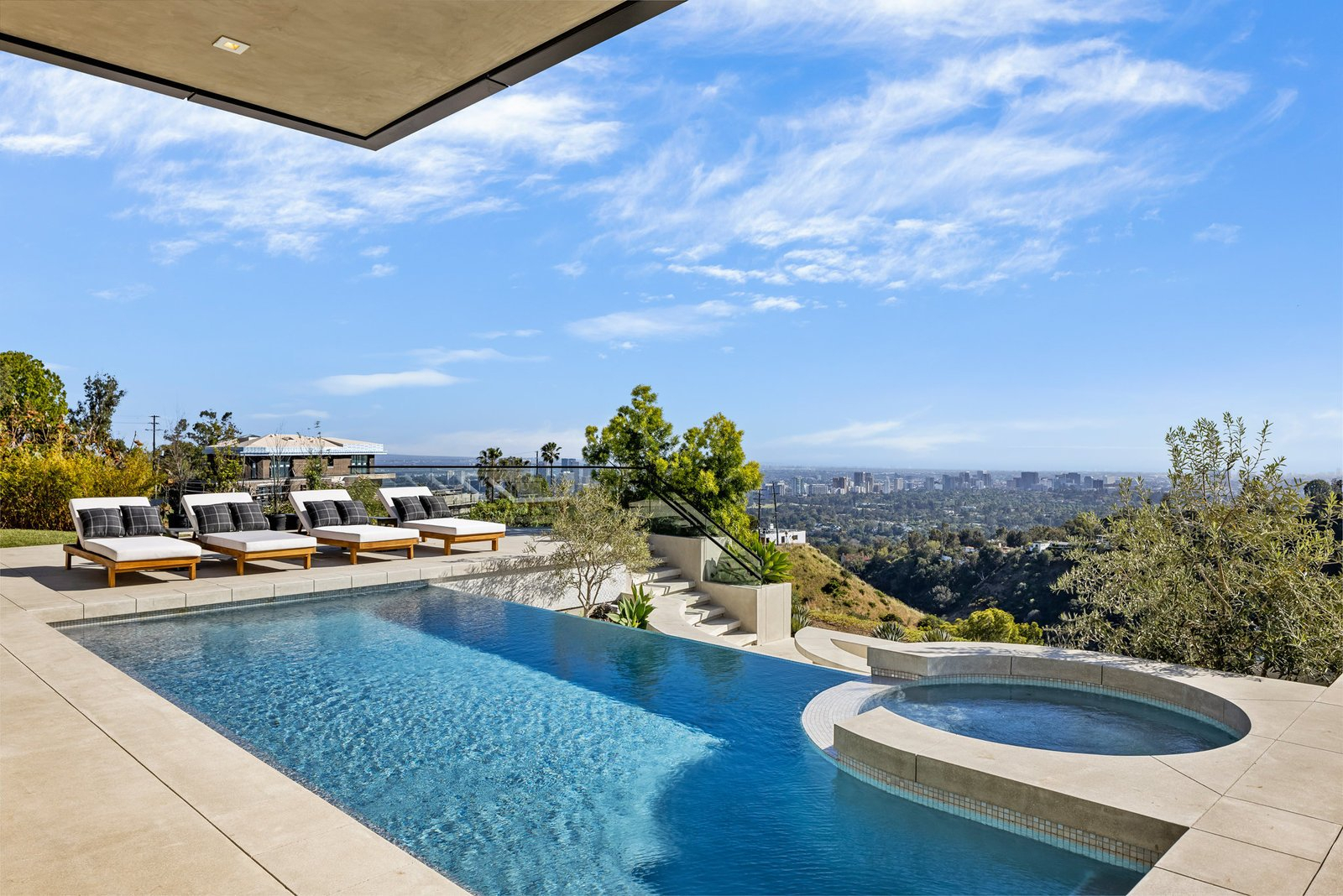 Summitridge Heights — 6-bedroom luxury villa rental in Beverly Hills, sleeps 12