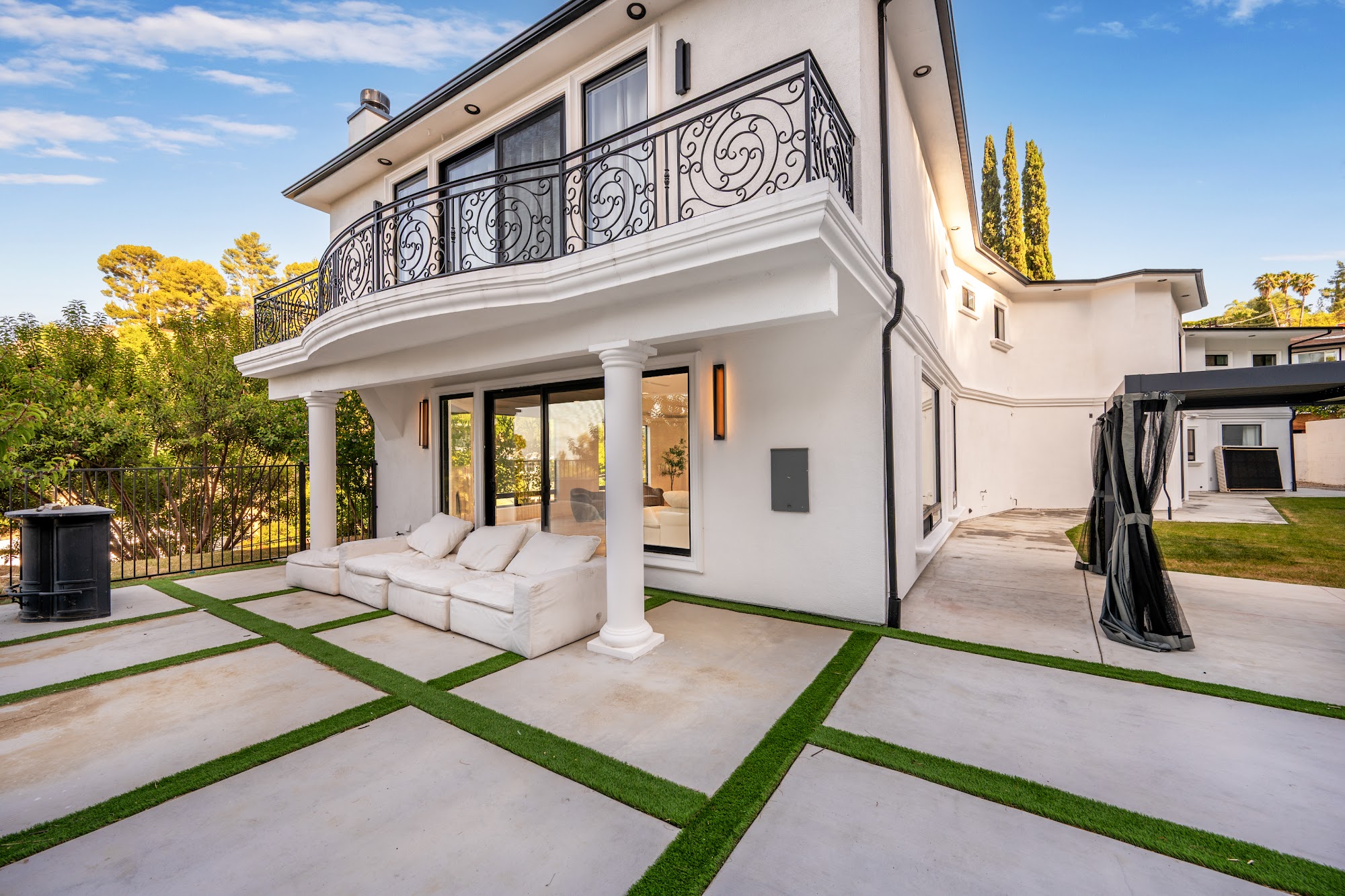 Grimes Olive House — 7-bedroom luxury villa rental in Encino, sleeps 14