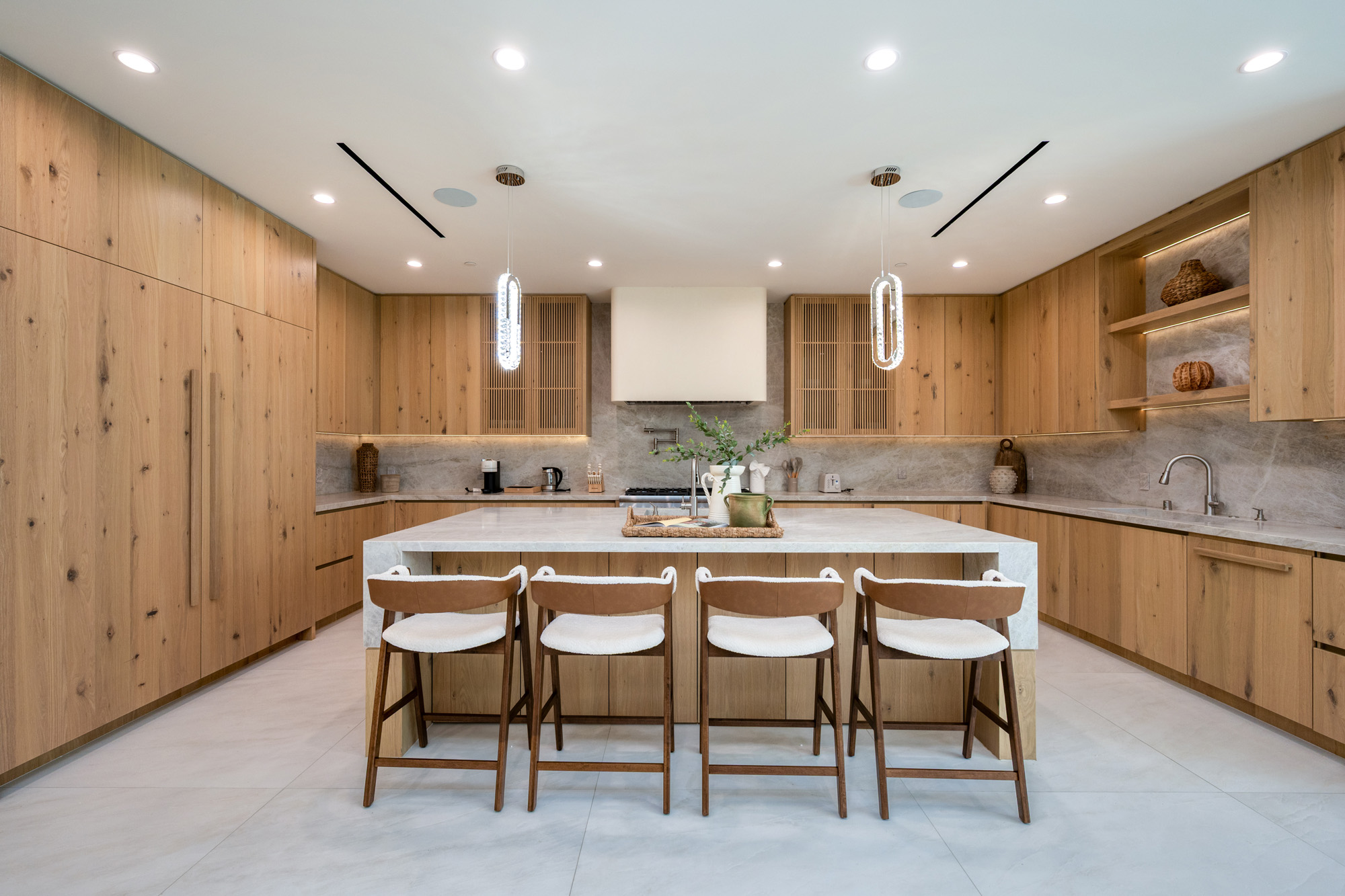 Woodley Orchard House — kitchen with oak island
