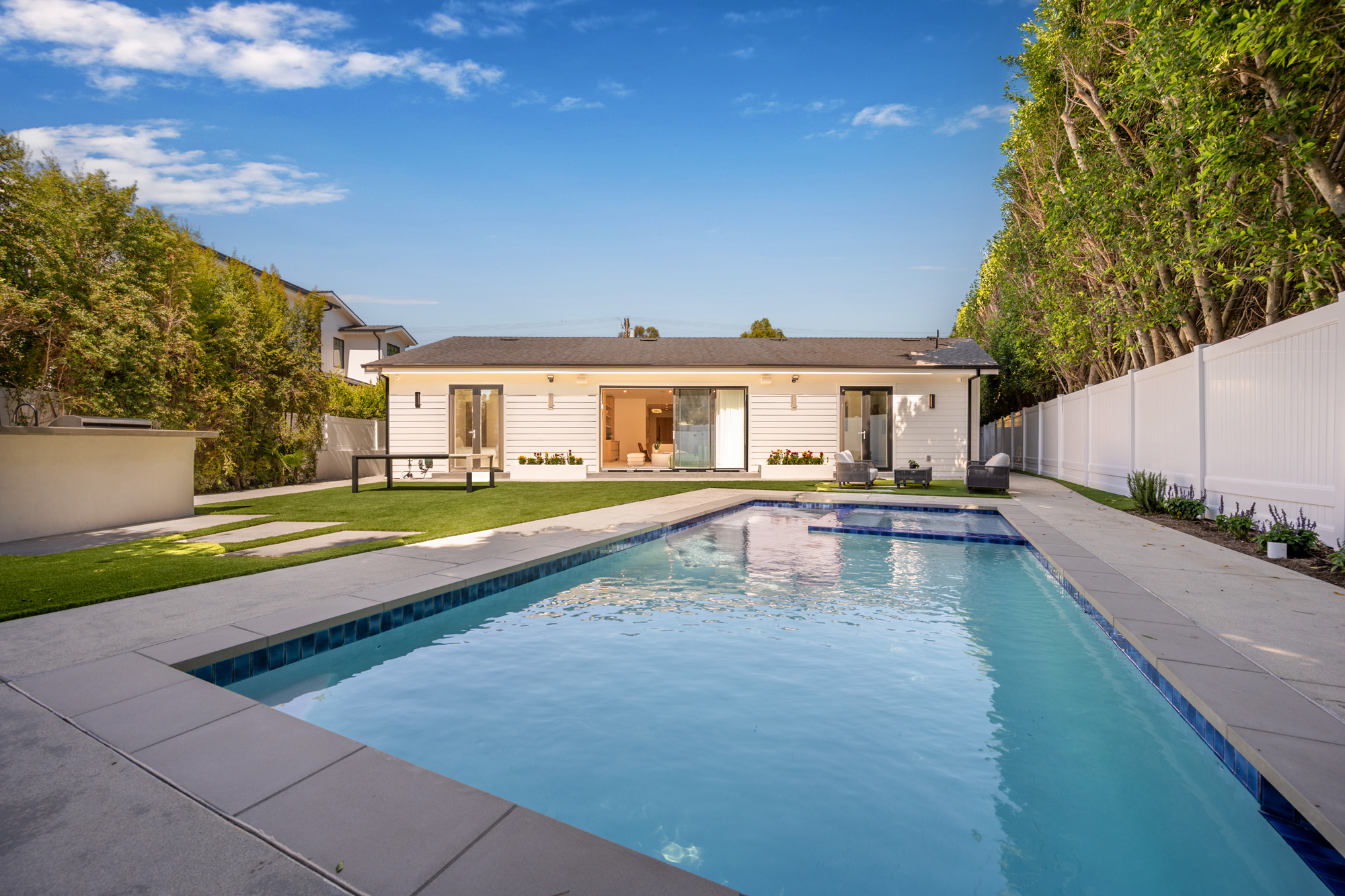Woodley Orchard House — 5-bedroom luxury villa rental in Encino, sleeps 10